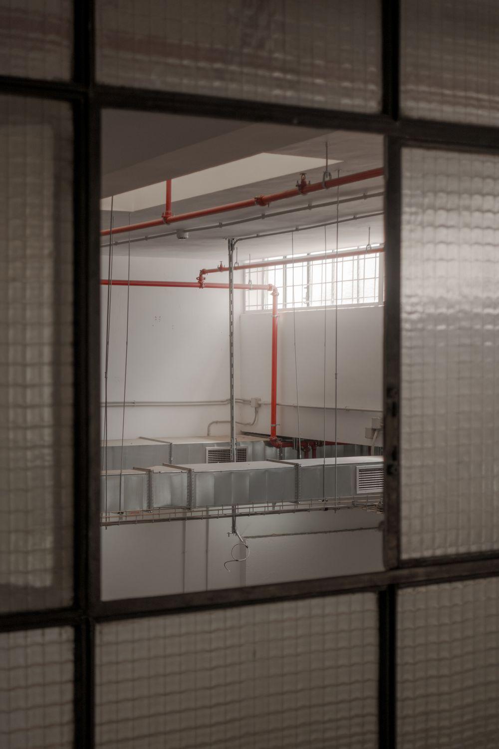 Ventilation infrastructure inside an unfinished building